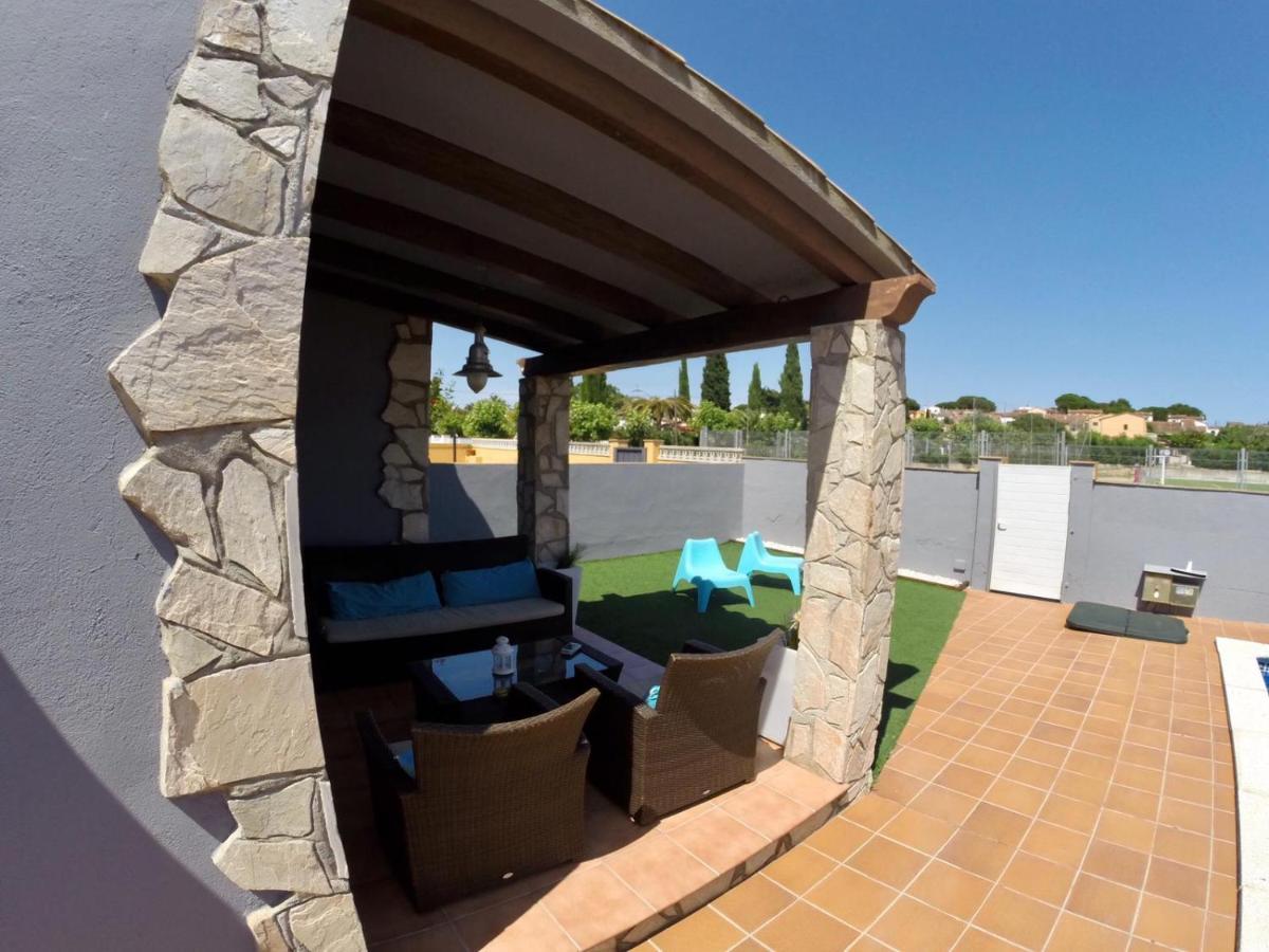 Villa Casa En L Escala Con Piscina Y Wifi Free à L' Escala Extérieur photo